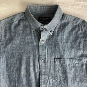 Banana Republic Tailored Slim Fit Chambray Button-Down Shirt